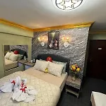 Royal Gur Hotel